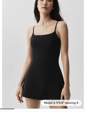 alo black dress white outline NeW Alo Yoga Streamlined Dress Size M